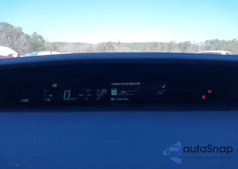 2011 Toyota Prius z USA, uszkodzony, nr VIN JTDKN3DU9B1374936